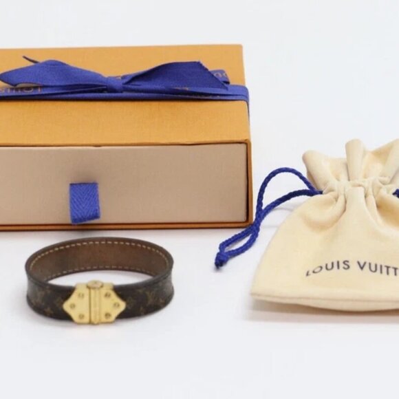 Louis Vuitton M6689E Monogram Nano Bracelet - Picture 1 of 7